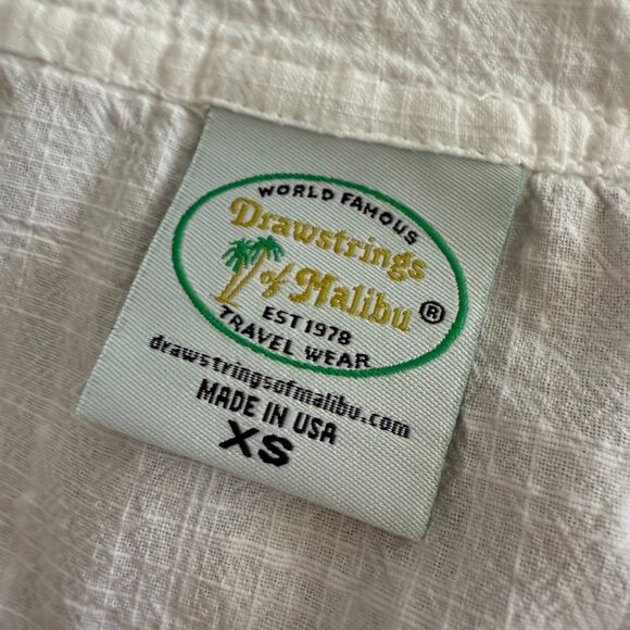 Drawstrings of Malibu Summer Gauze Cotton Jacket w/ wooden buttons - Picture 4 of 6